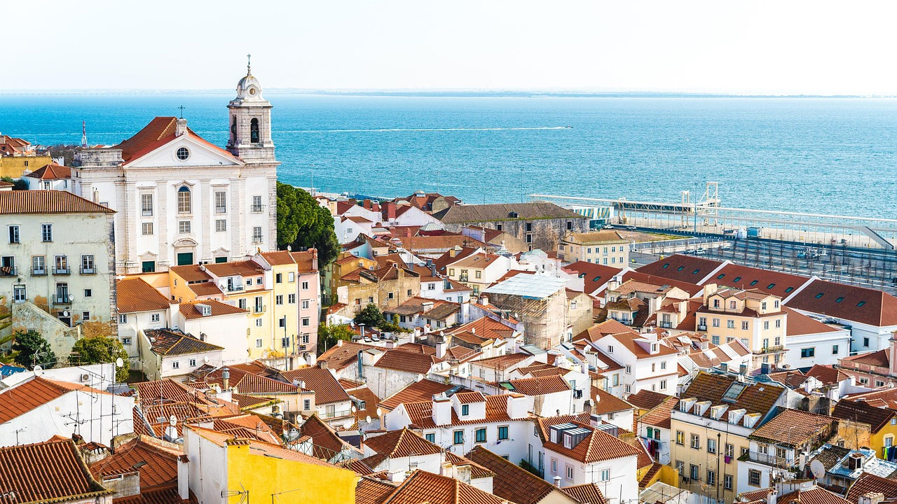 Do Houses in Portugal Have Heating?